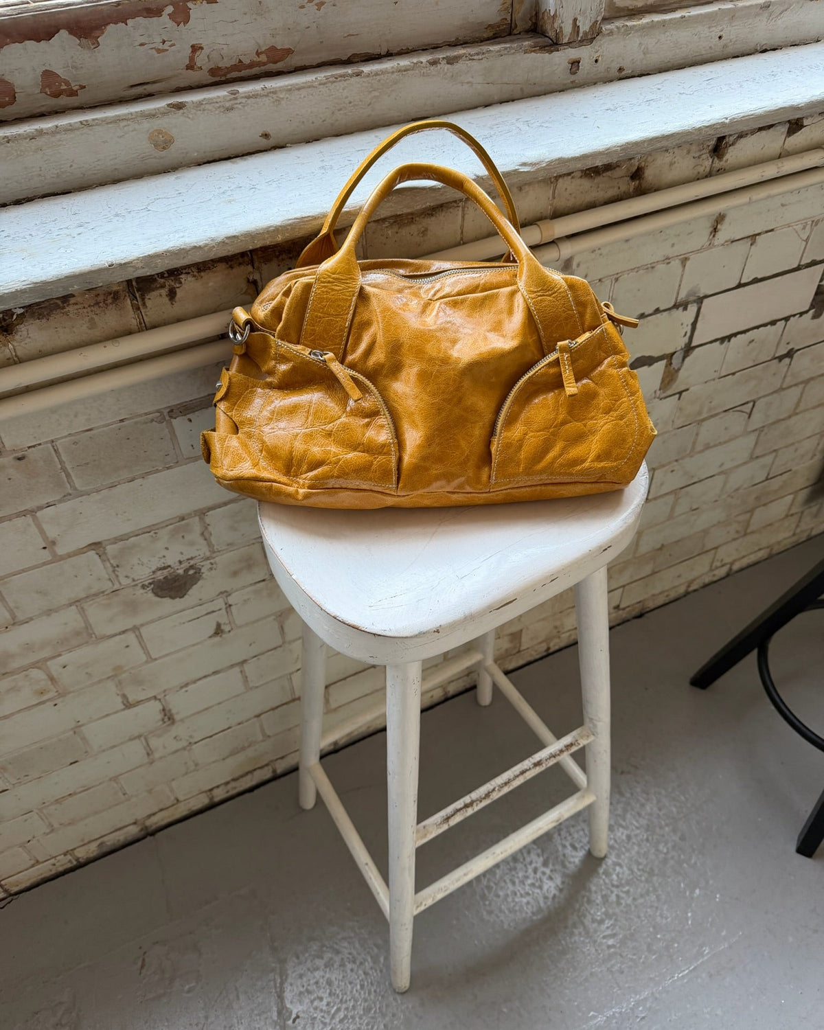 Mustard stud bag