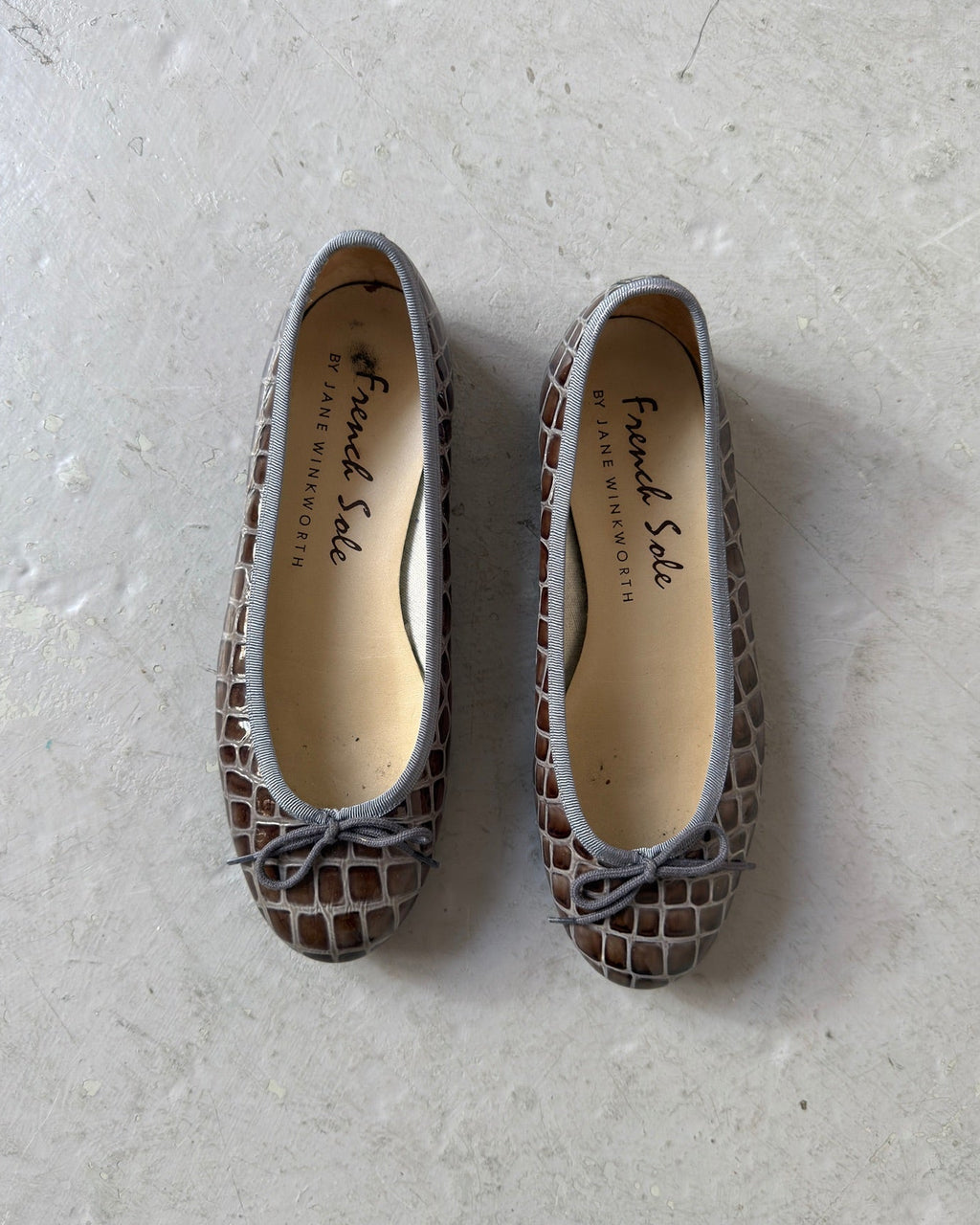 Grey French Sole ballet flats
