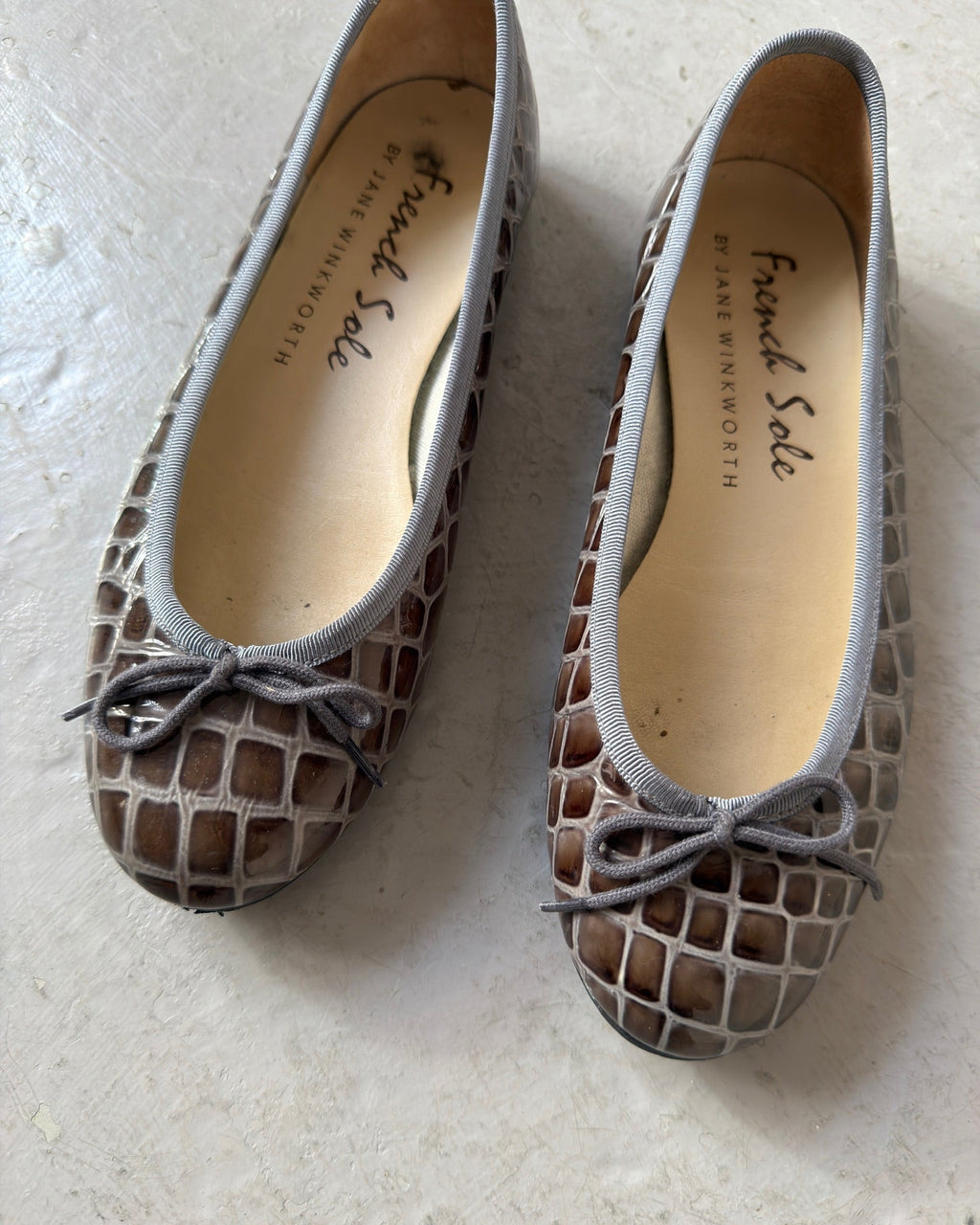 Grey French Sole ballet flats