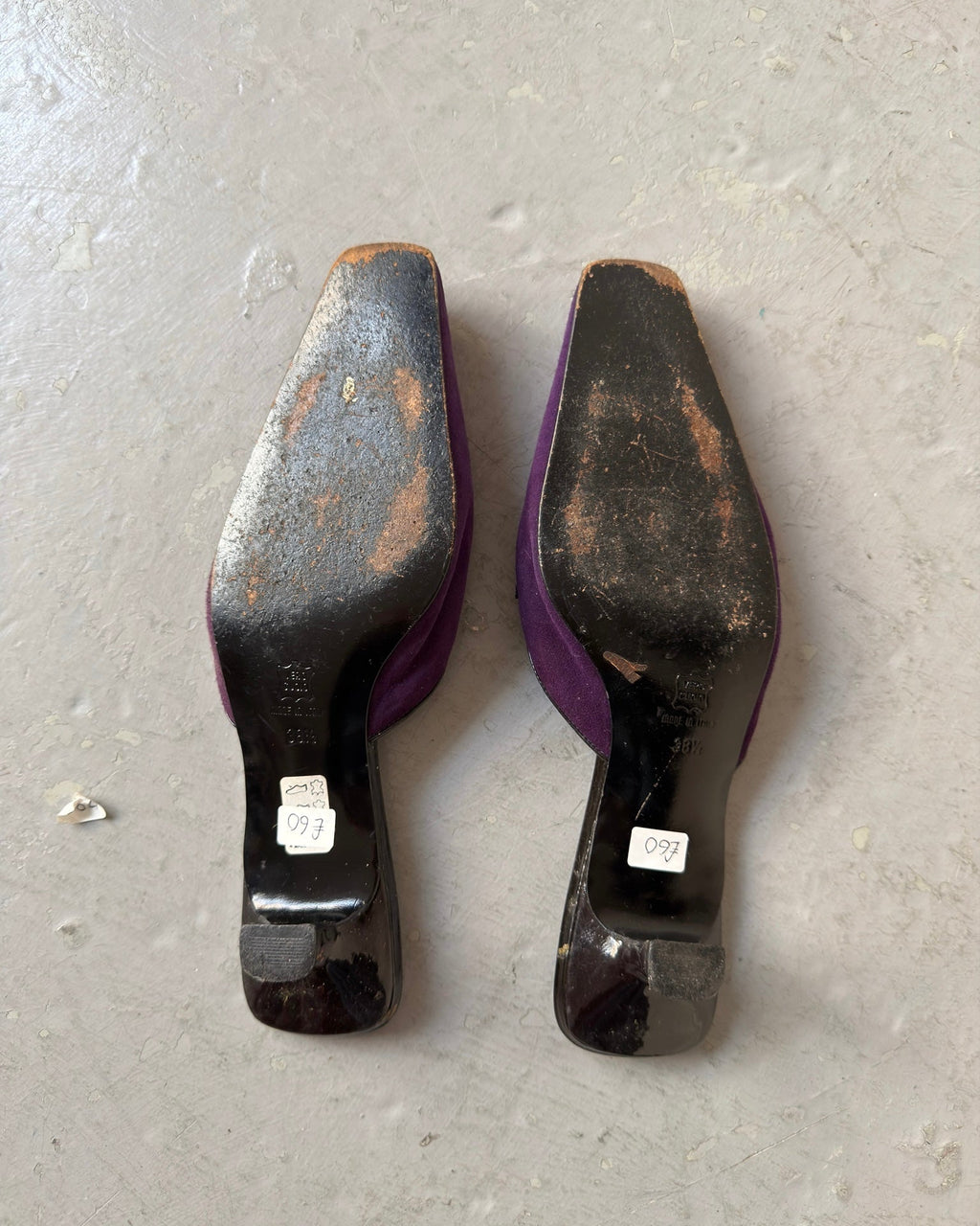 Purple suede kitten heels