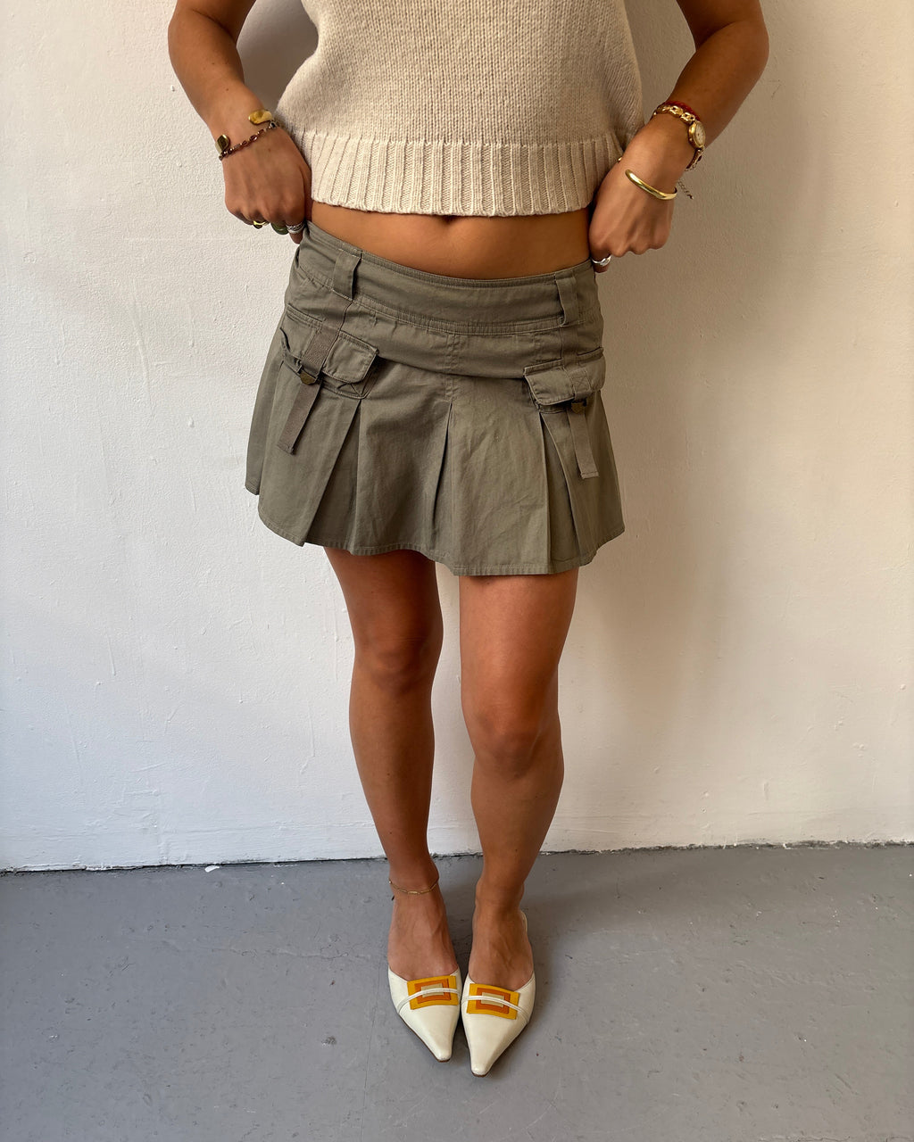 Khaki cargo mini skirt