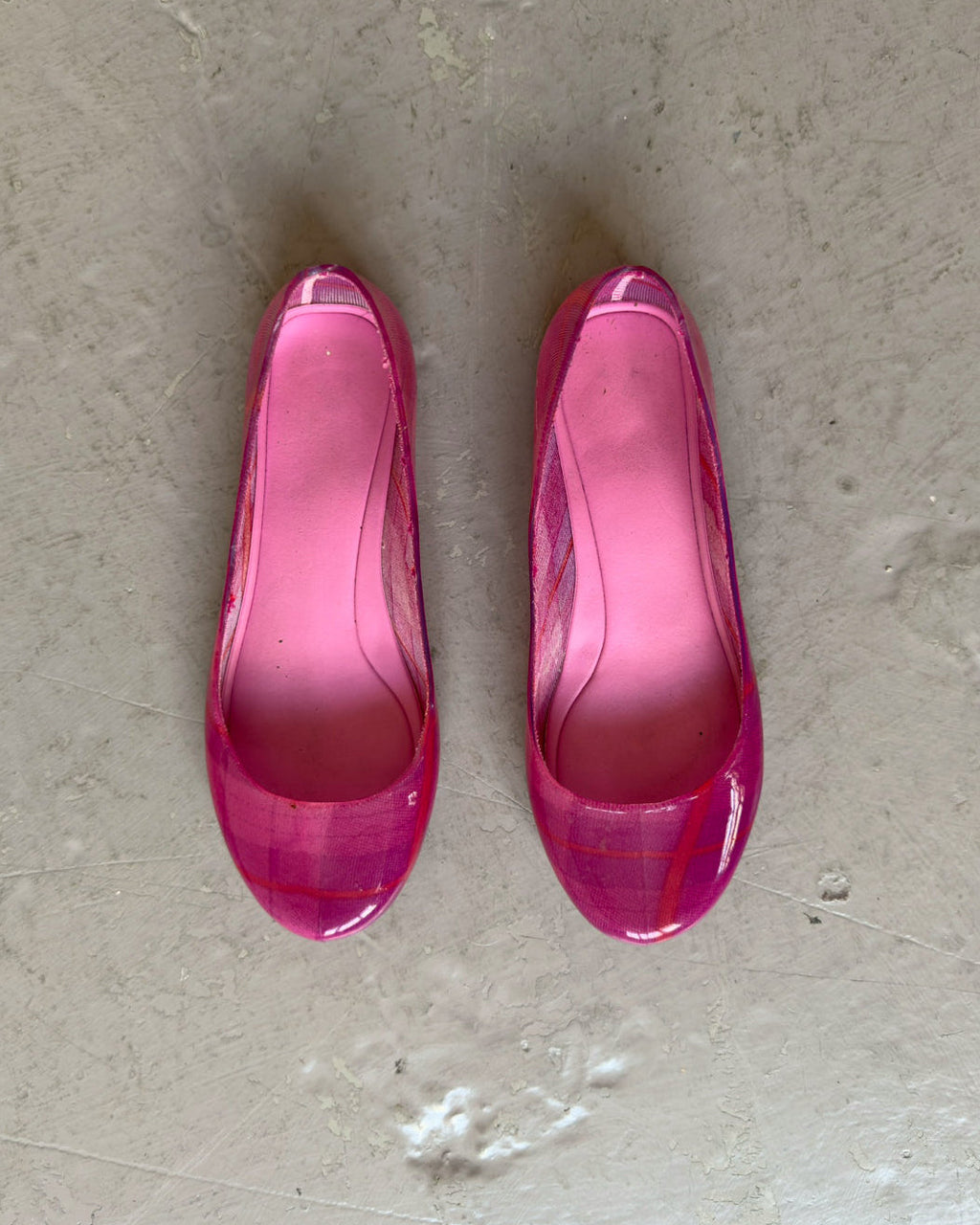 Pink jelly ballet flats