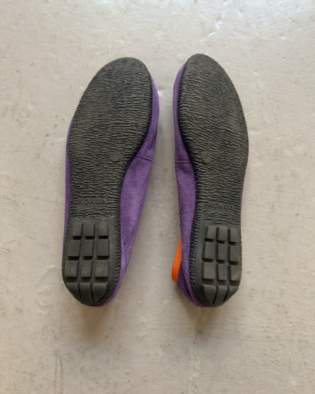 Suede purple ballet flats