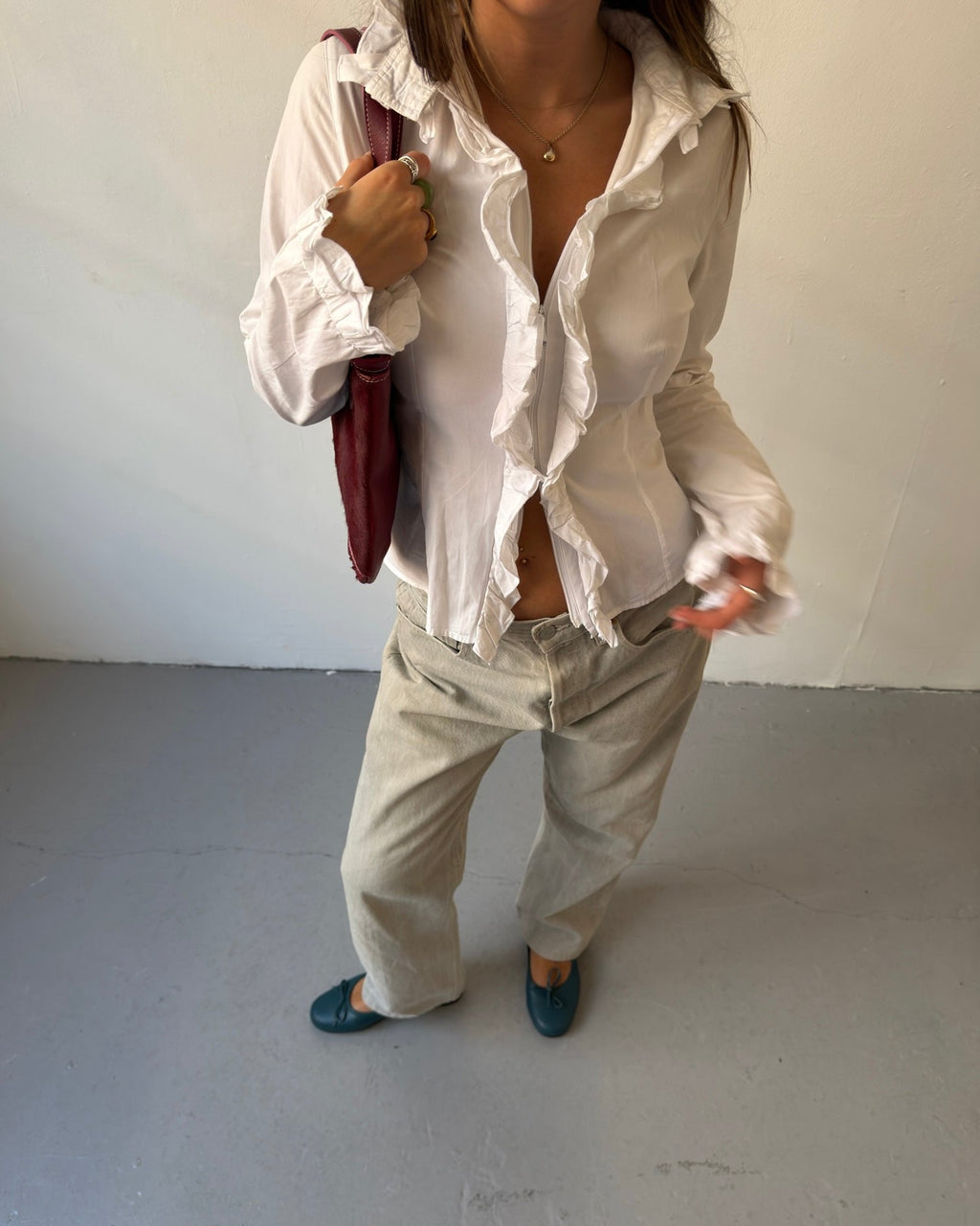 White thrill shirt