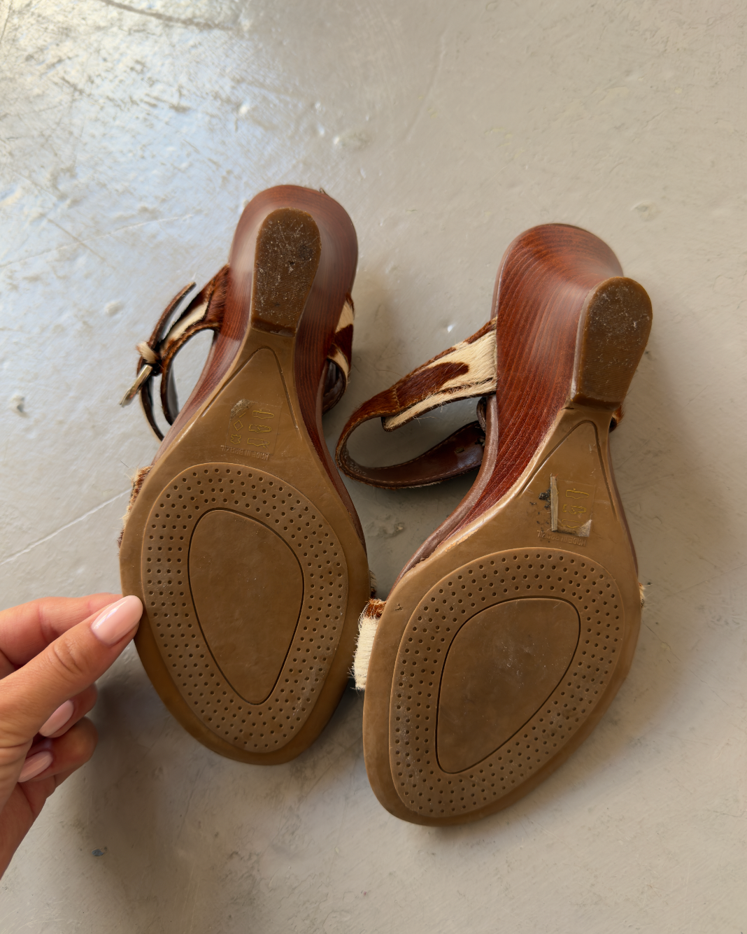 Cowhide heel wedge
